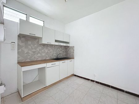 Apartment - Photo 3