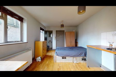 Studio Flat, Kilburn High Road, NW6 - Photo 5