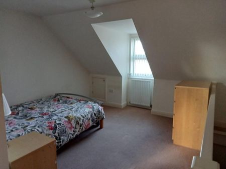 Room in a Shared House, Barter Close, BS15 - Photo 3