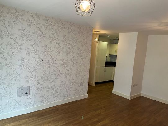 2 Bed Flat, Venice Corte, SE13 - Photo 1