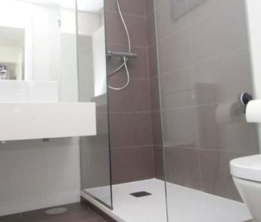 3 bedroom luxury Apartment for rent in Estepona, Andalusia - Photo 5