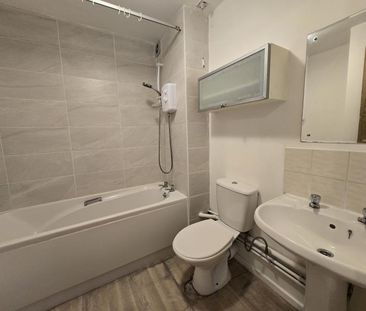 1 bedroom flat to rent - Photo 6