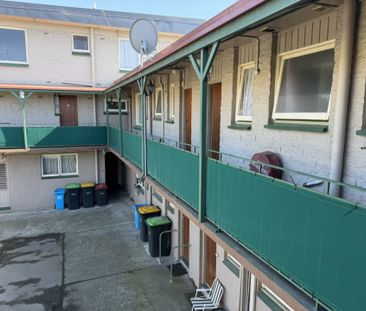 Furnished Convenient Living - Photo 6