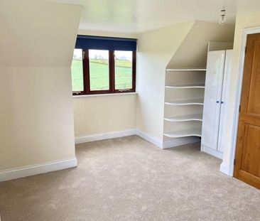 3 bedroom detached house to rent - Photo 5