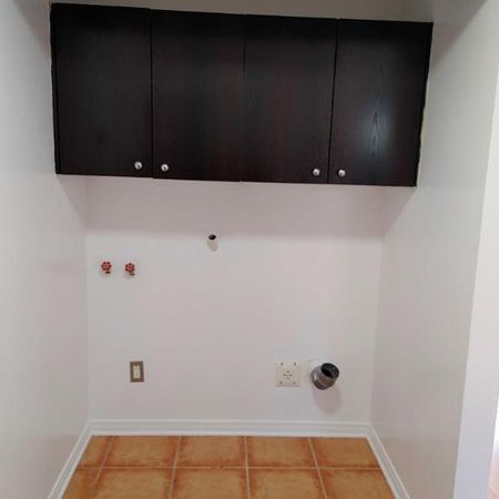 Grand 5 1/2, trés ensoleillé à Mcmasterville - Photo 3