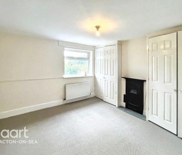 2 bedroom semi-detached house to rent - Photo 5