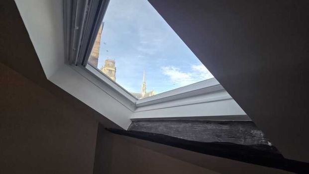 Location Appartement 3 Pièces 77 m² - Photo 1