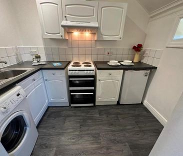 1 bedroom flat to rent - Photo 6