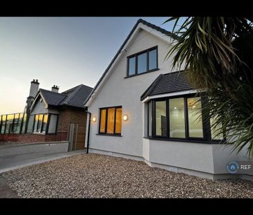 4 bedroom semi-detached house to rent - Photo 1