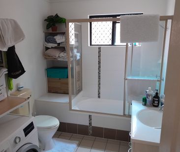 Upper Mount Gravatt - Photo 3