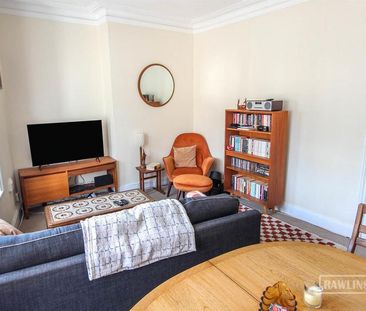 2 bedroom maisonette to rent - Photo 5