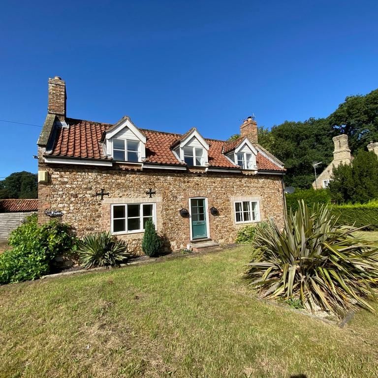 2 bedroom detached house to rent - Photo 1