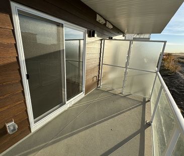 4207 - 550 Belmont Street Southwest, Calgary - Photo 2