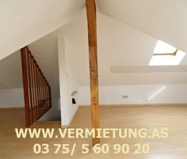 Die wohl "schrägste" Wohnung Zwickaus - Photo 1