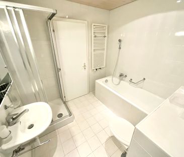 Charmant appartement de 4 pièces avec grande terrasse au cœur de Tr... - Photo 5