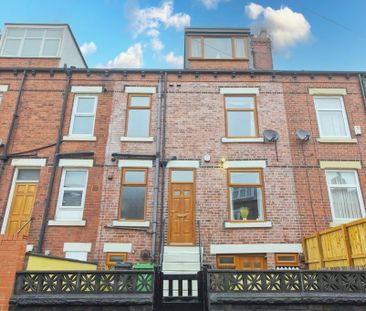 3 bedroom terraced house to rent - Photo 4