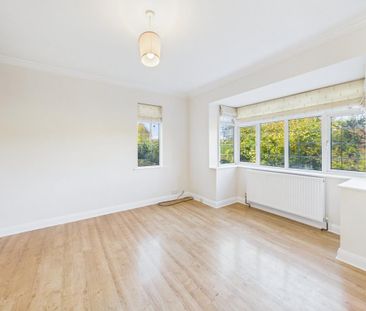 4 bedroom detached house to rent - Photo 1