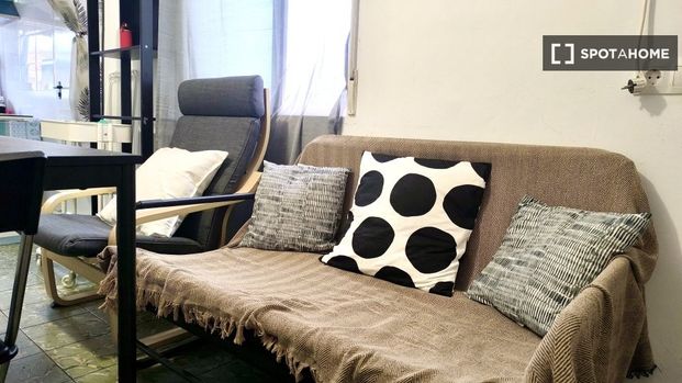 madrid, Community of Madrid 28018 - Photo 1