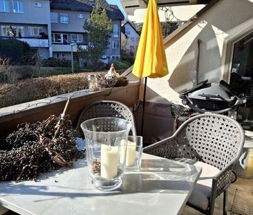 APPARTEMENT 21/2 PIÈCES MANSARDÉ À EBMATINGEN (ZH), MEUBLÉ, TEMPORAIRE - Photo 3