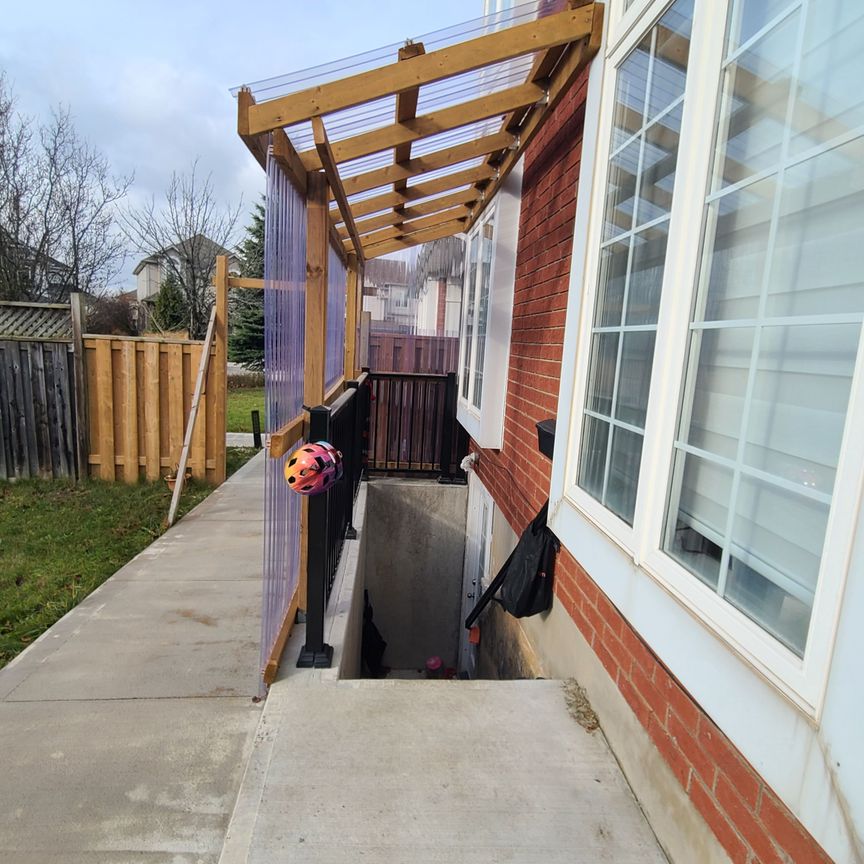 For Lease - 12 Peer Drive Unit# Basmnt, Guelph, Ontario - Photo 1