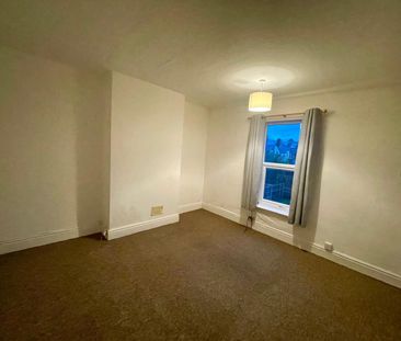 Discover the perfect rental opportunity on Slack Lane, Derby, DE22 ... - Photo 4