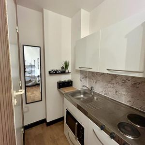 Studio to rent - Photo 2