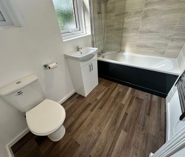 Frederica Road, Bournemouth - Photo 5