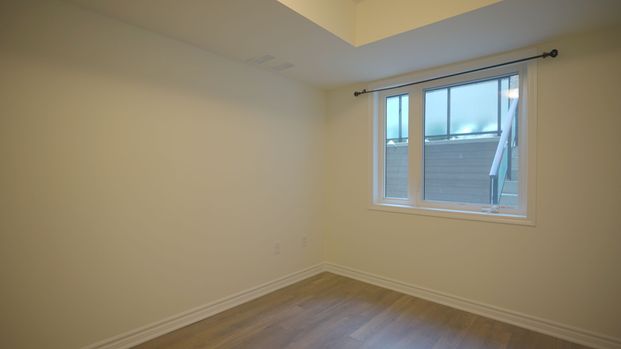 For Lease - 2789 EGLINTON Avenue Unit# 430, Toronto, Ontario - Photo 1