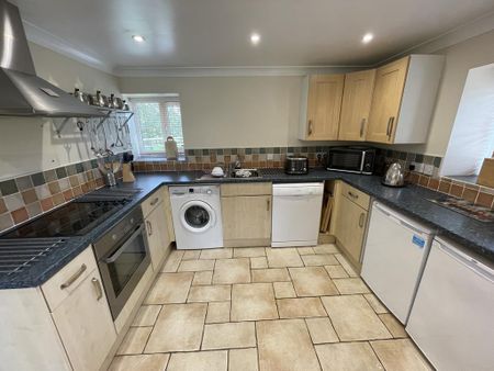 3 bedroom house to rent - Photo 5