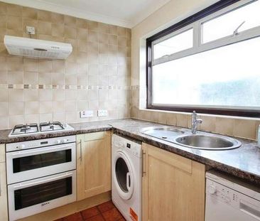 Green Lane, Uxbridge, UB8 - Photo 5