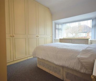 Motcombe Road, Cheadle - Photo 2