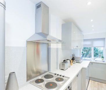 Station Road, Filton - Photo 1