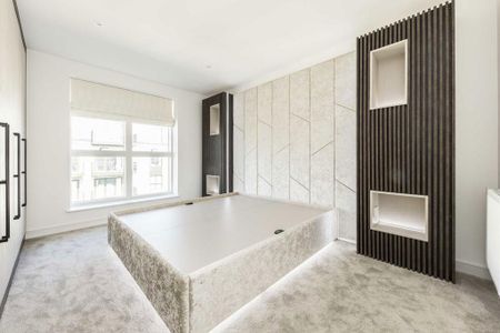 3 bedroom flat to rent - Photo 5