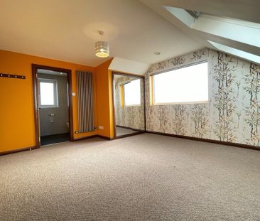 Desmond Way - Photo 6