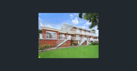 Village Style Living! - Photo 4