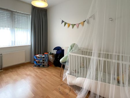 Appartement op het gelijkvloers met 2 slaapkamers en garage nabij centrum Melsele - Foto 5