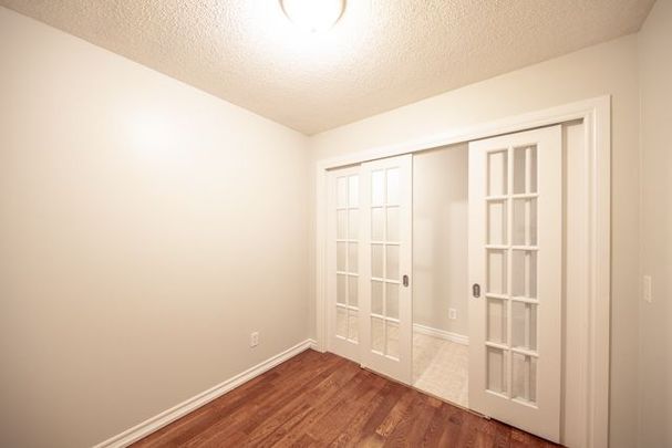 For Lease - 5233 Dundas Street Unit# 1522, Toronto, Ontario - Photo 1