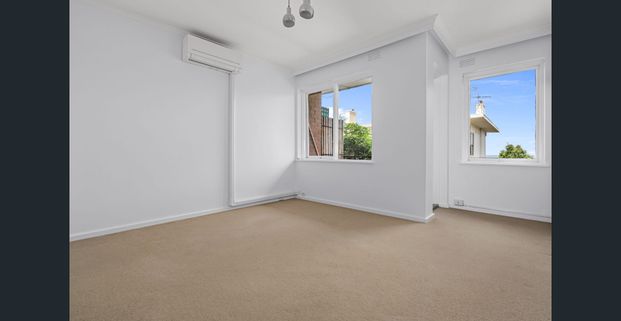 Walk to the Beach! - Photo 1