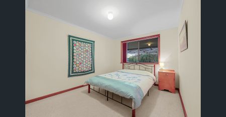 Charming Coast Home in Port Elliot - Photo 3