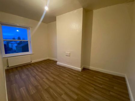 1 bedroom terraced house to rent - Photo 2