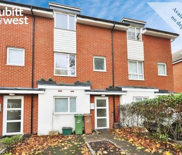 4 bedroom terraced house to rent - Photo 4