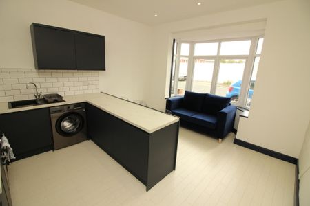 1 Bedroom Shared House - Photo 4