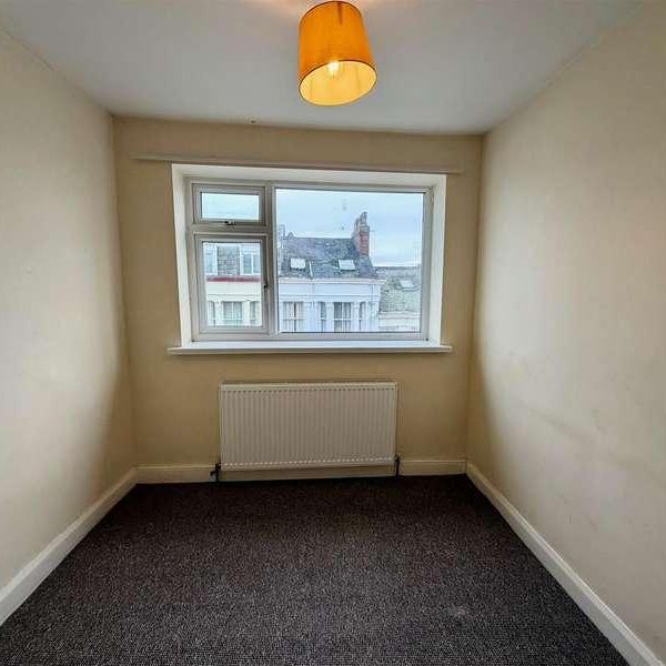 Blenheim Street, Scarborough, YO12 - Photo 1