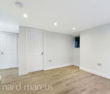 8 Thornhill Road - Photo 3