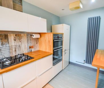 2 bedroom terraced house to rent - Photo 6