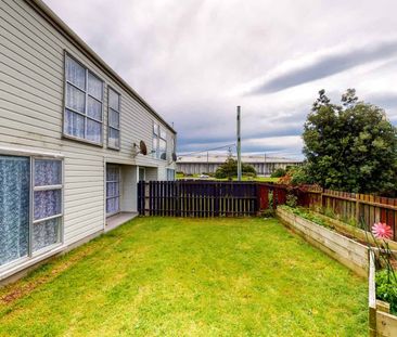9/163 Rongotai Road, Kilbirnie, Wellington - Photo 3