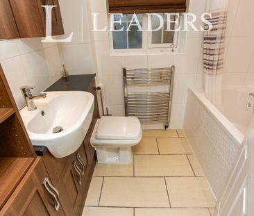 3 bedroom semi-detached to rent Whiteley - Photo 1