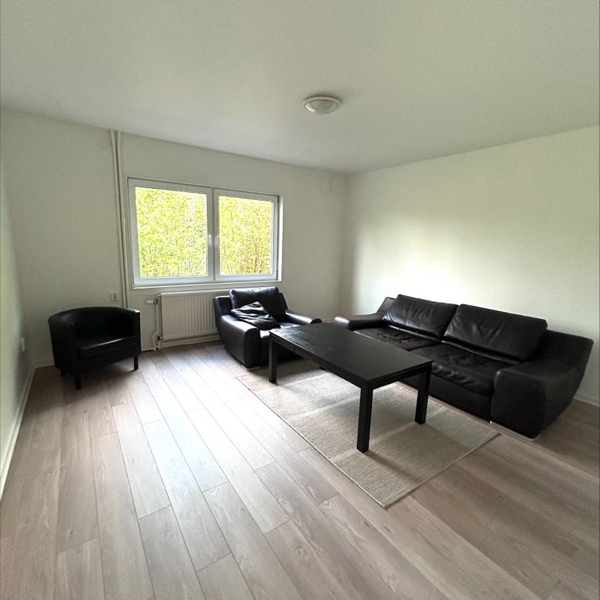 Utäng, Skärhamn - Foto 1