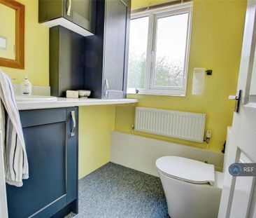 3 bedroom bungalow to rent - Photo 5