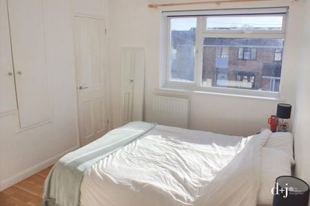 2 bedroom maisonette to rent - Photo 5